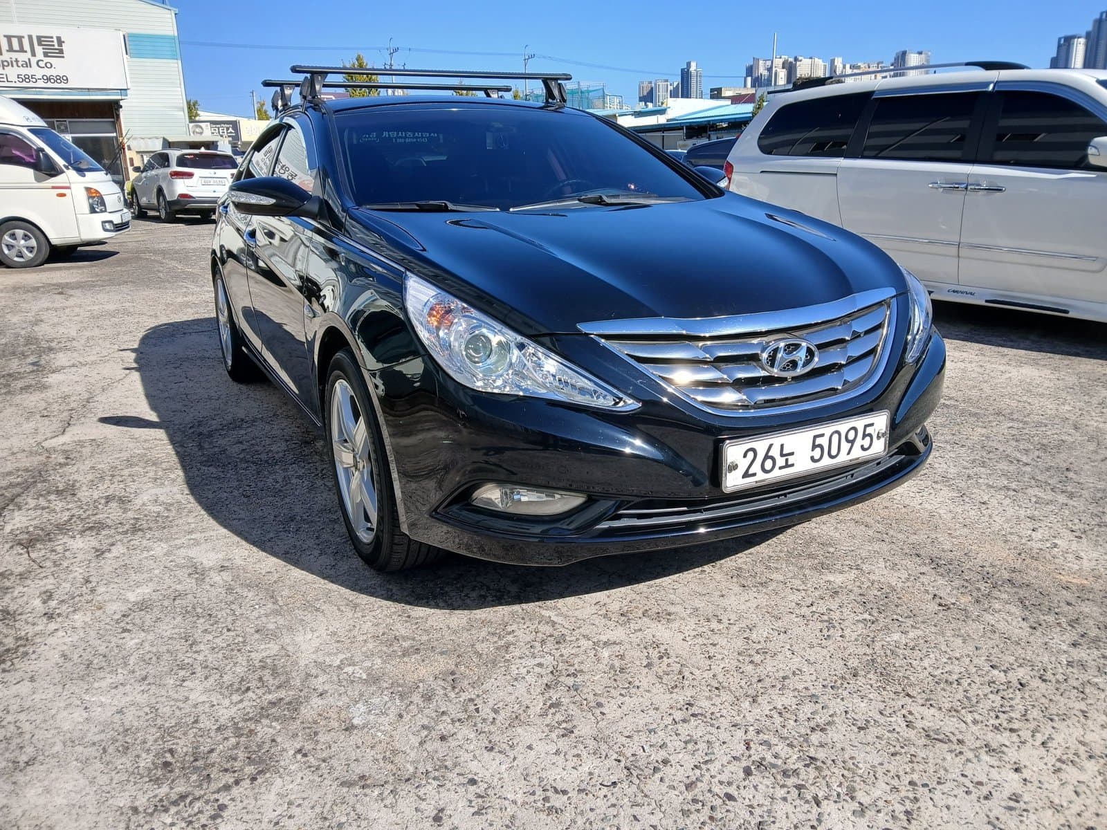 Hyundai YF Sonata