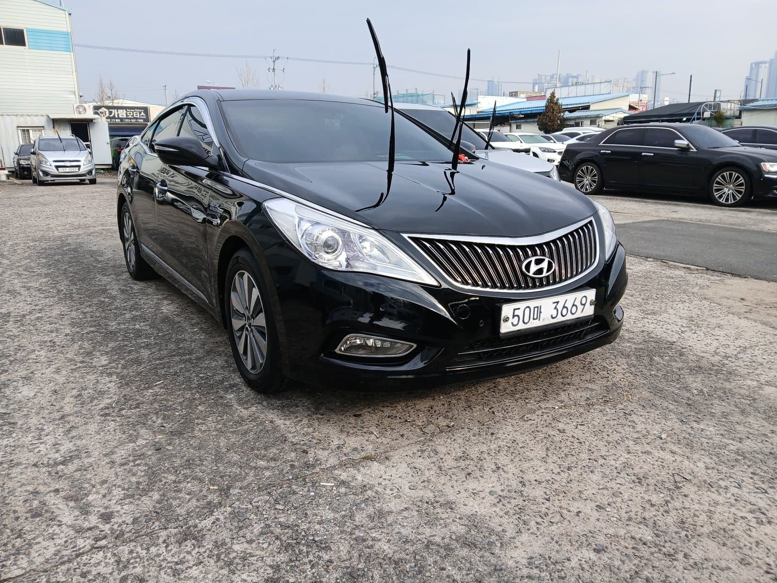 Hyundai Grandeur HG Haibeurideu