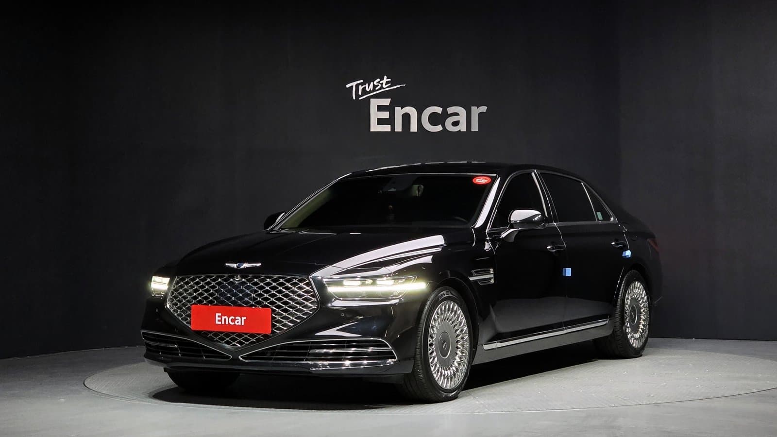 Genesis G90 3.8 AWD Premium Luxury, December 2019