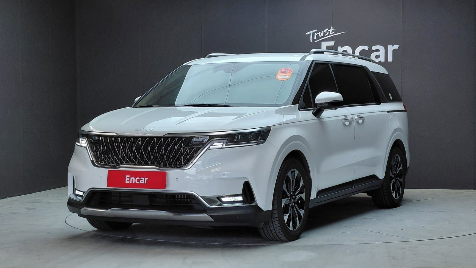 Kia Carnival 4th Generation 9-Seater Signature, May 2021