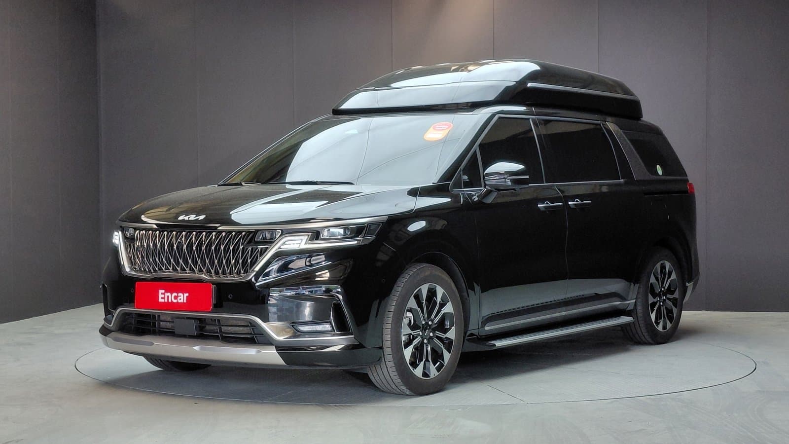 Kia Carnival 4th Generation Gasoline 7-Seater Hi-Limousine Signature, May 2022